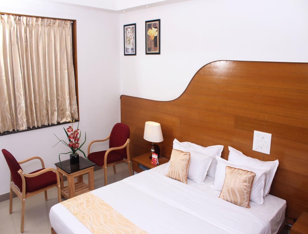 Oyo 1998 Hotel Nityotsava Residency Mysore Exterior foto